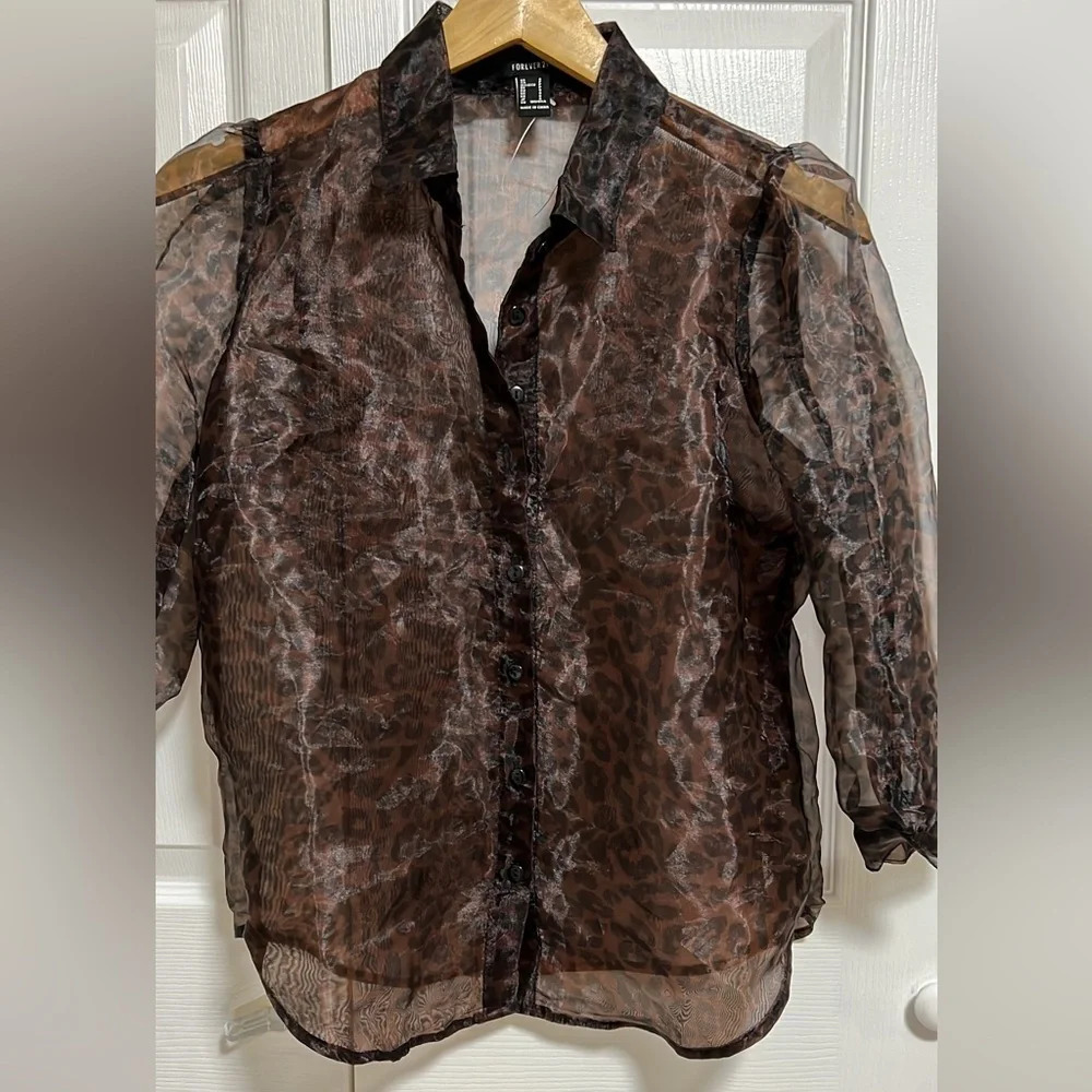 Forever21 Leopard Print Chiffon Split Flounce Top Size Small